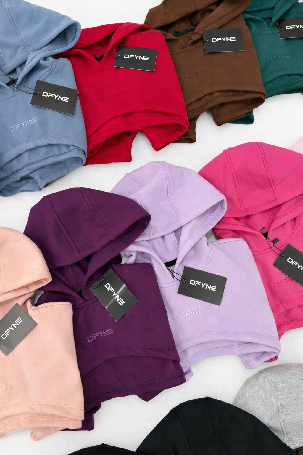 Super crop top capucha dfyne